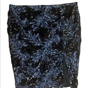 Boohoo Plus Size Sequin Floral Black & Navy Side Split Skirt